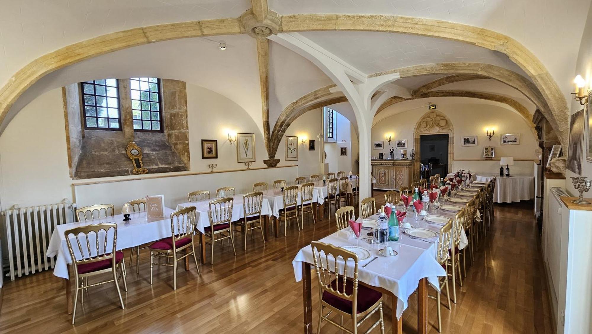 Chateau De Mornay Saint-Pierre-de-l'Isle Eksteriør billede